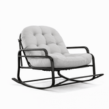 Fauteuil à bascule design Cazamoon.com en tissu gris clair, avec structure en bois élégant et coussin confortable.