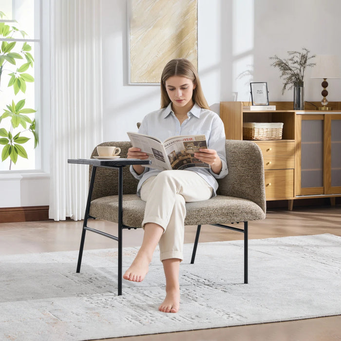 Chaise d'appoint moderne rembourrée avec table d'appoint en métal, tissu confortable et poches de rangement, style contemporain.