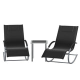 Ensemble fauteuil à bascule de jardin et table en bois pour extérieur, conçu pour un confort et une détente en plein air.