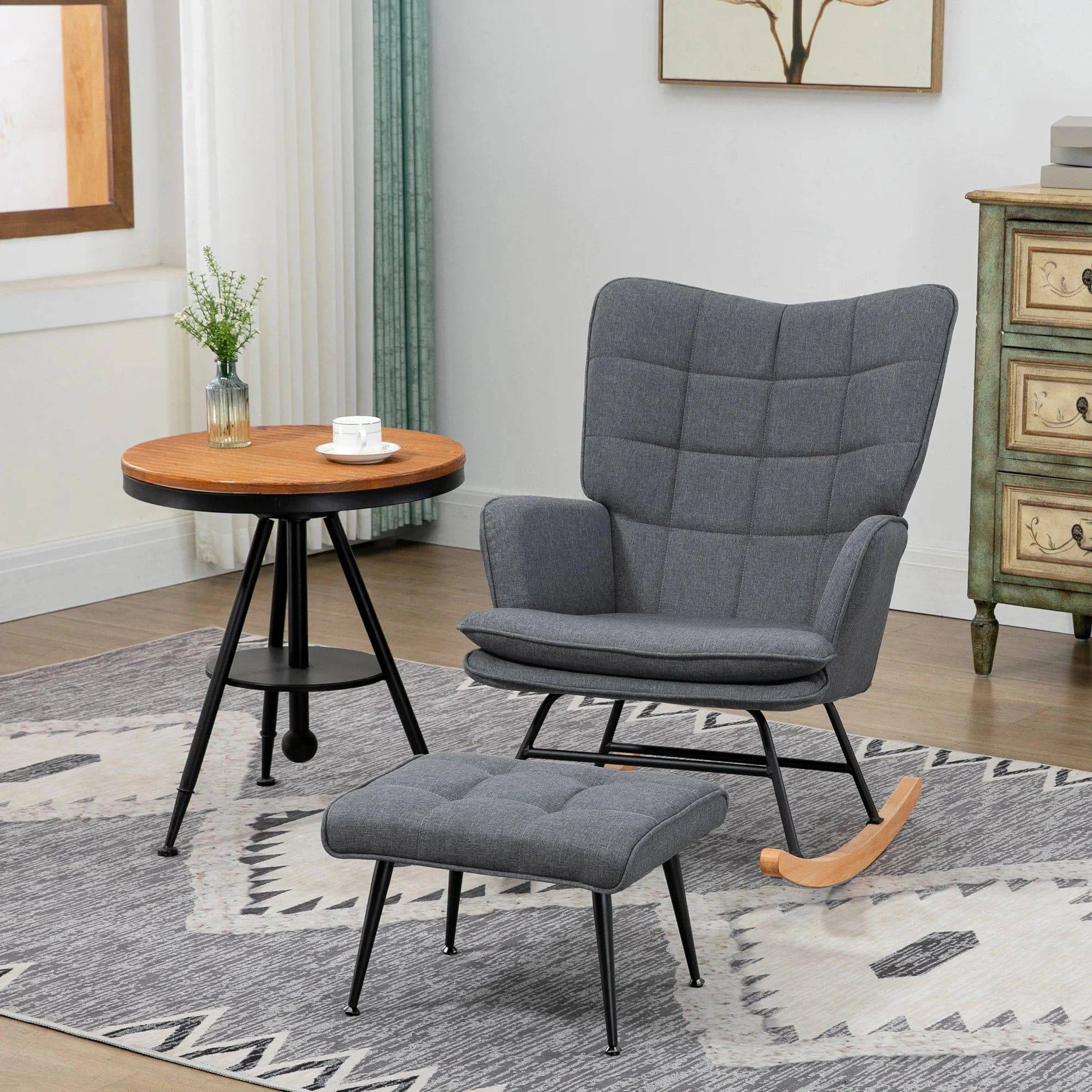 Fauteuil à bascule scandinave en bois clair et coussins gris, design épuré et confortable, style moderne et élégant.